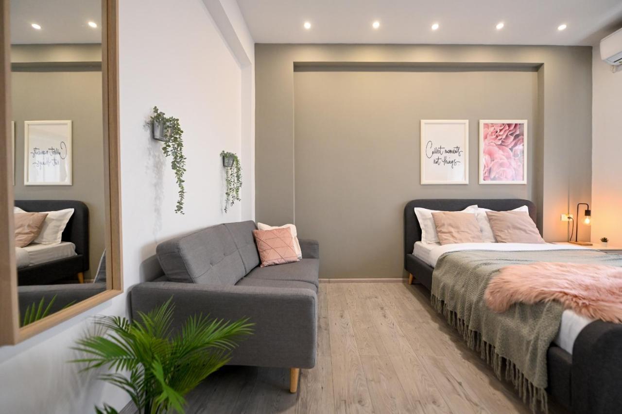 Splendid 2Br Apartment With Breathtaking Views Of Casa Poporului Bucareste Exterior foto